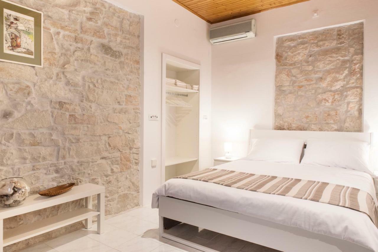 Apartamento Drio La Rena Pula Exterior foto